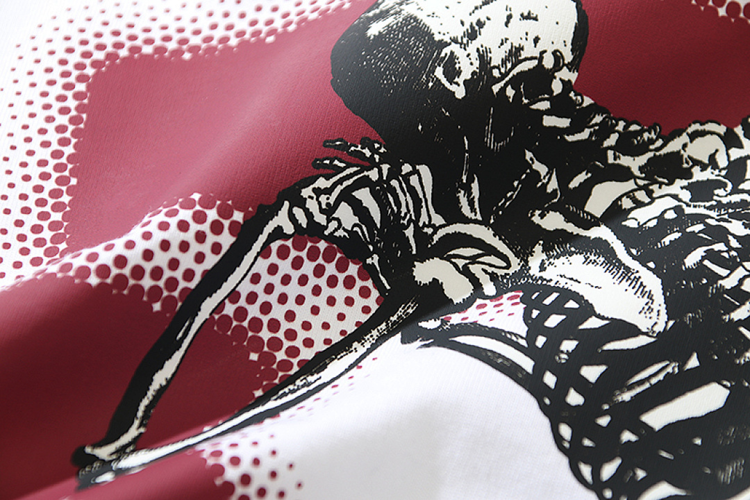 EM Sneakers Off-White T-shirt -102 Black /White