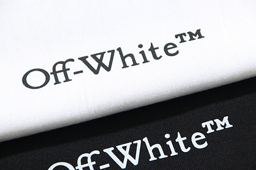 EM Sneakers Off-White T-shirt -109 Black /White