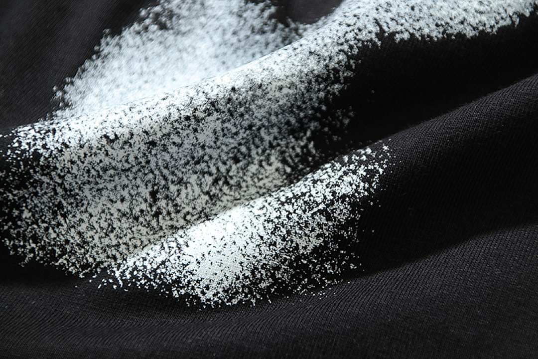 EM Sneakers Off-White T-shirt -108 Black /White /Gray