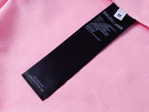 EM Sneakers Balenciaga Place Des Vosges Print T-Shirt Pink