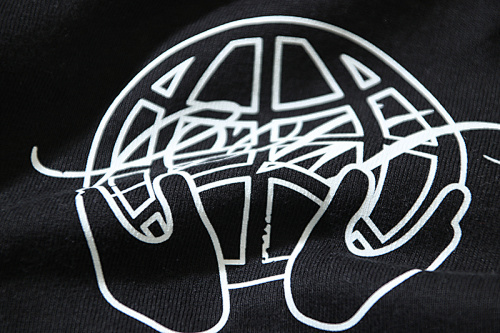 EM Sneakers OFF-WHITE Hand-Holding Arrows Print T-Shirt #176 Black /White