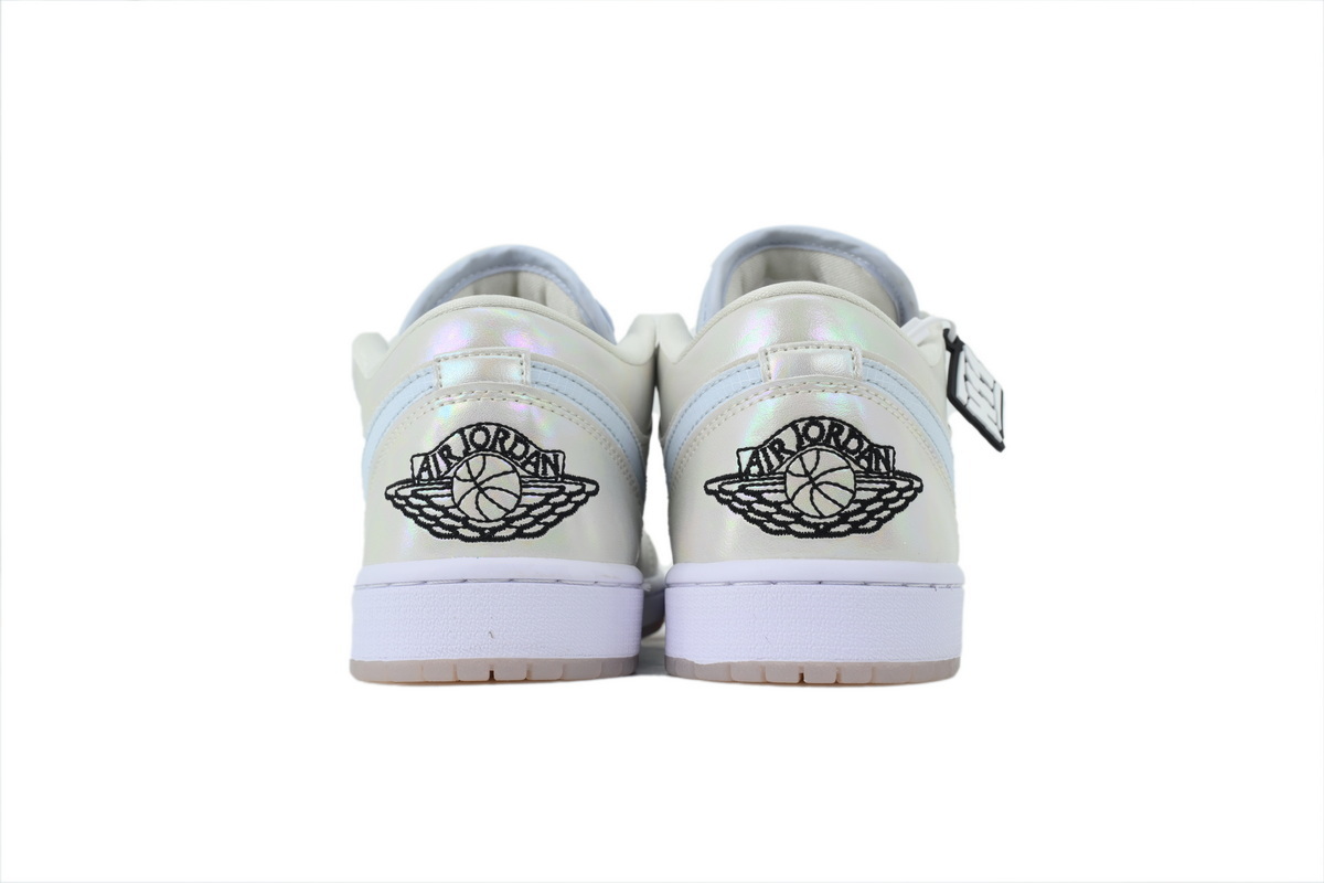 EM Sneakers Air Jordan 1 Low SE Year of the Snake