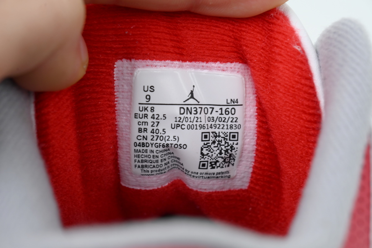 EM Sneakers Air Jordan 3 OG Fire Red