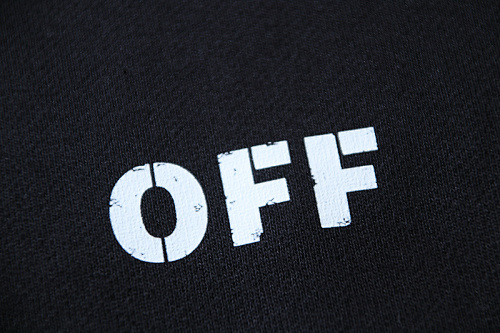 EM Sneakers OFF-WHITE Dragon-Patterned Arrowhead Print T-shirt #1089 Black /White