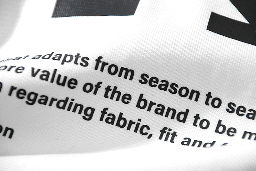 EM Sneakers OFF-WHITE Letter Arrow Print T-Shirt #199 Black /White