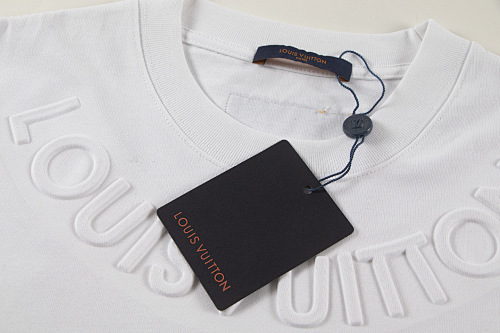 EM Sneakers Louis Vuitton T-shirt-W2549 Black /White