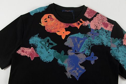 EM Sneakers Louis Vuitton T-shirt-W2588 Black /White