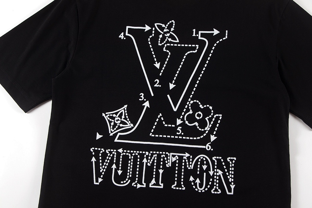 EM Sneakers Louis Vuitton T-shirt-W2642 Black /White