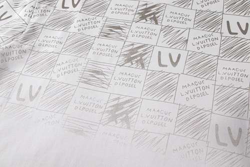 EM Sneakers Louis Vuitton T-shirt-W2644 Black /White