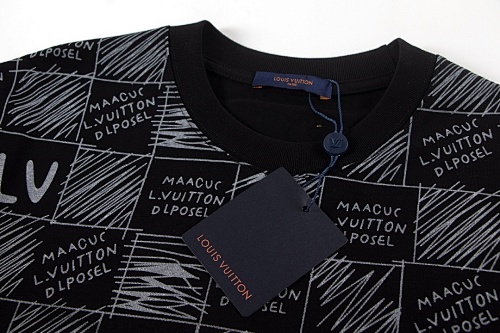 EM Sneakers Louis Vuitton T-shirt-W2644 Black /White