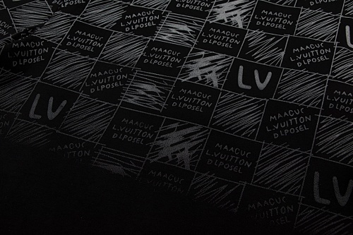 EM Sneakers Louis Vuitton T-shirt-W2644 Black /White