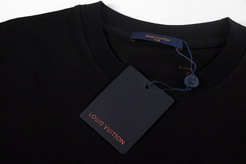 EM Sneakers Louis Vuitton T-shirt-W2658 Black /White