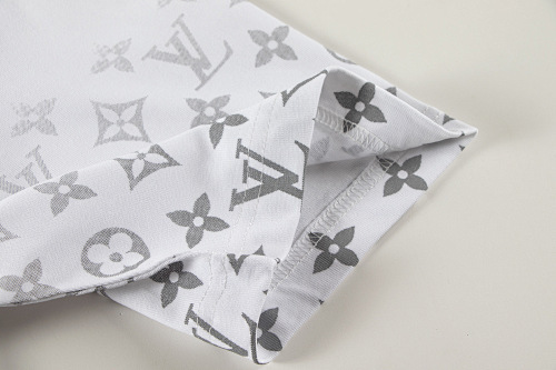 EM Sneakers Louis Vuitton T-shirt-W2948 Black /White