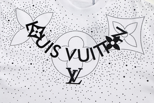 EM Sneakers Louis Vuitton T-shirt-W2652 Black /White