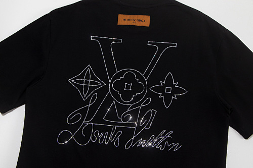 EM Sneakers Louis Vuitton T-shirt-W2547 Black /White