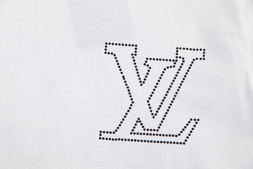 EM Sneakers Louis Vuitton T-shirt-W2569 Black /White