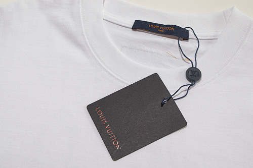 EM Sneakers Louis Vuitton T-shirt-W2569 Black /White