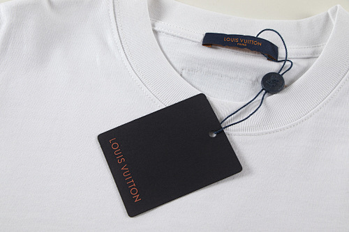 EM Sneakers Louis Vuitton T-shirt-W2596 Black /White