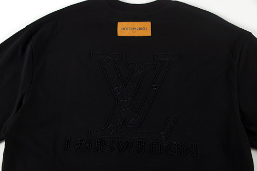 EM Sneakers Louis Vuitton T-shirt-W2628 Black /White