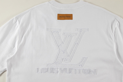 EM Sneakers Louis Vuitton T-shirt-W2628 Black /White
