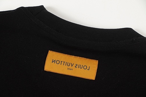 EM Sneakers Louis Vuitton T-shirt-W2518 Black