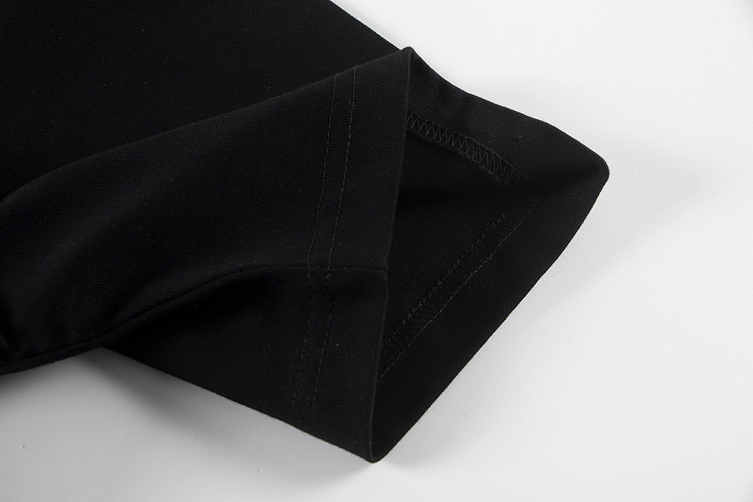 EM Sneakers Louis Vuitton T-shirt-W2518 Black