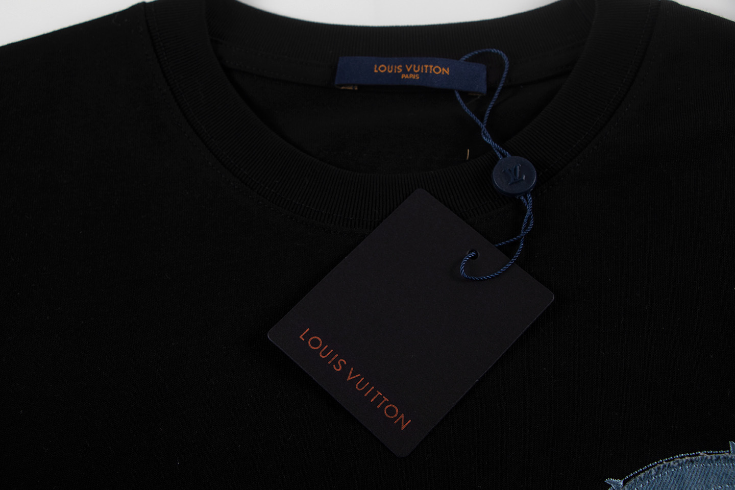 EM Sneakers Louis Vuitton T-shirt-W2660 Black /White