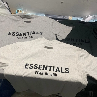 EM Sneakers Fear of God Essentials T-Shirt #2217 Black /Dark Gray /Light Gray 02