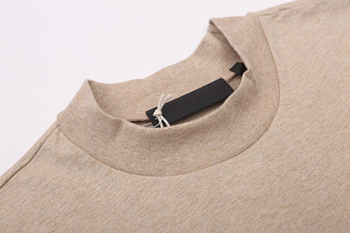 EM Sneakers Fear of God Essentials T-Shirt # E2312 Evening Cloud Gold