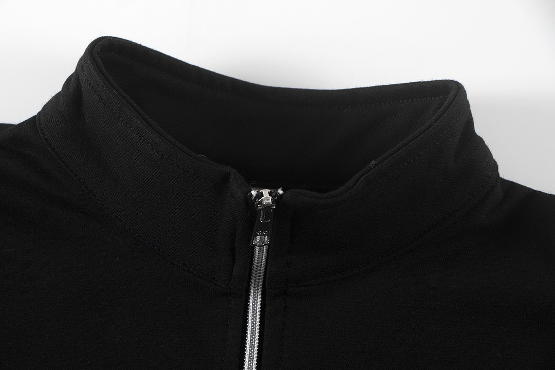 EM Sneakers Alo Yoga Accolade 1/4 Zip Pullover & Sweatpant Set Black