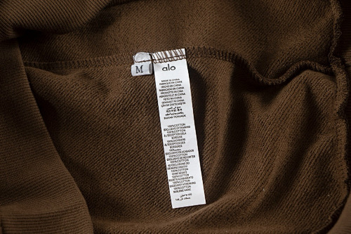 EM Sneakers Alo Yoga Accolade Crew Neck Pullover & Sweatpant Set Brown