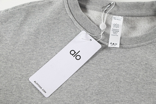 EM Sneakers Alo Yoga Accolade Crew Neck Pullover & Sweatpant Set Gray