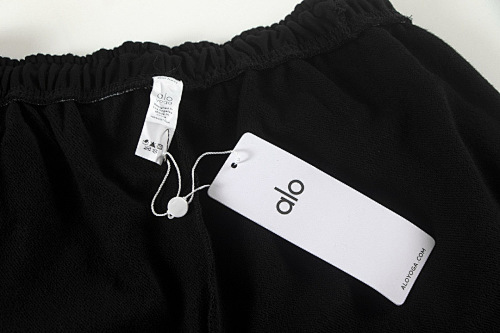 EM Sneakers Alo Yoga Accolade 1/4 Zip Pullover & Sweatpant Set Black