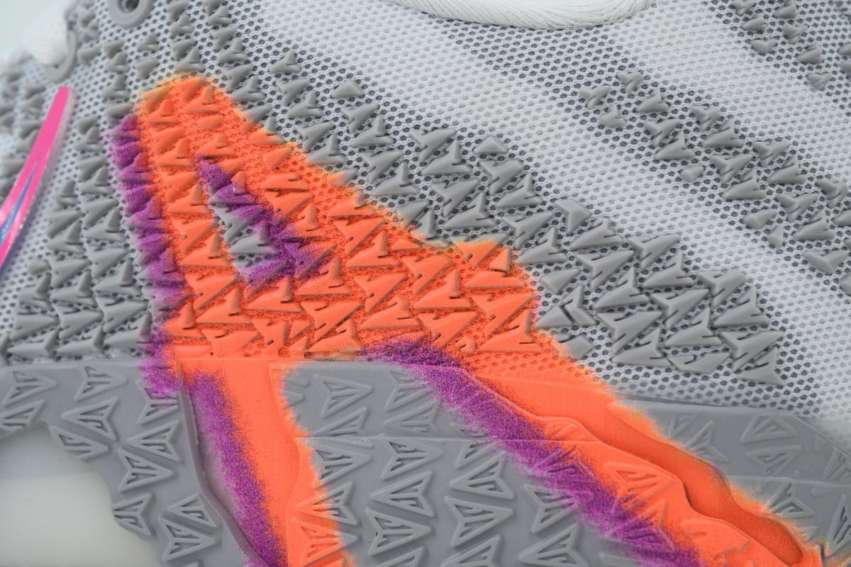 EM Sneakers Nike Ja 3 Light Show