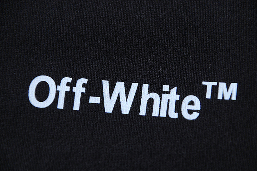 EM Sneakers OFF-WHITE Screw Print Shorts #1010 Black /White