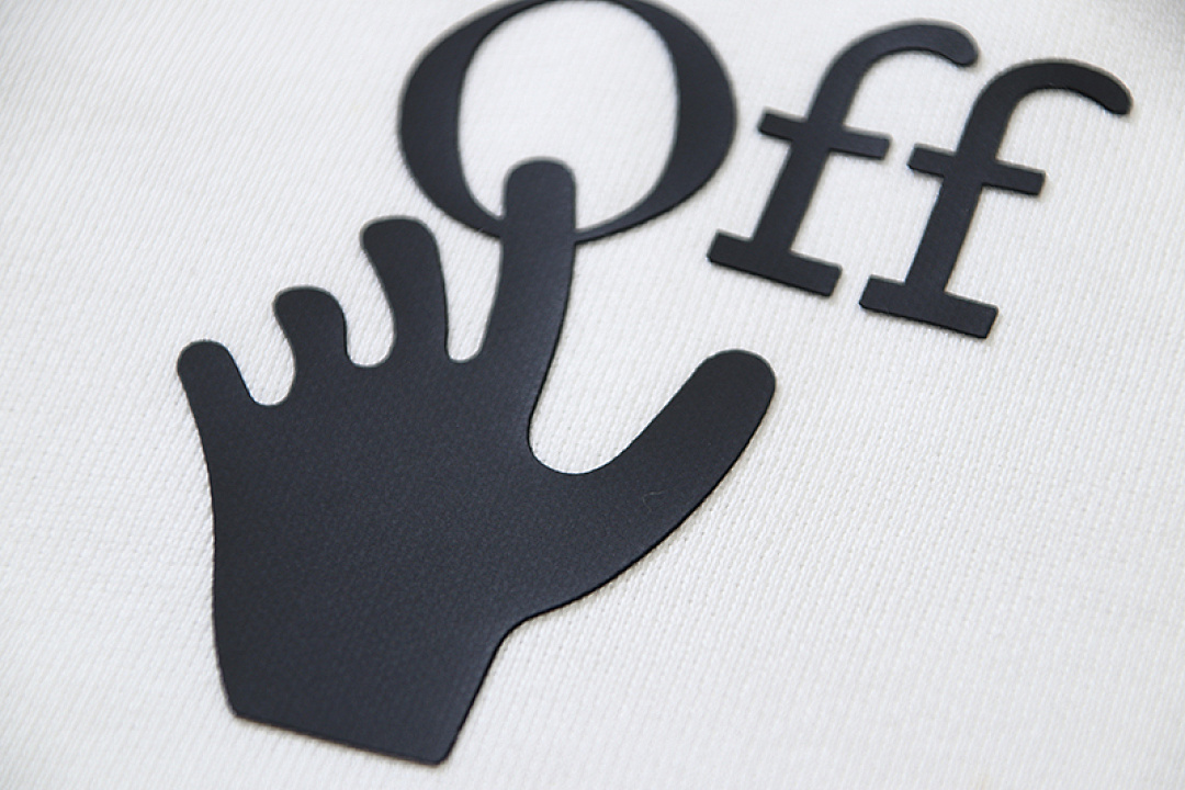 EM Sneakers OFF-WHITE Screw Print Shorts #1014 Black /White