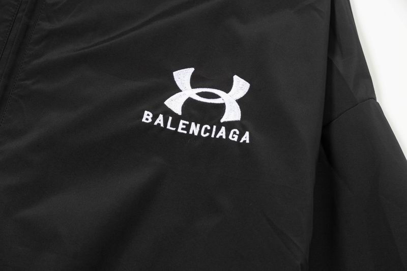 EM Sneakers Balenciaga × Under Armour Logo-Print Shell Jacket  Black
