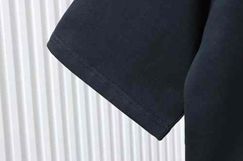 EM Sneakers Burberry Double-Exposure War Horse Print T-Shirt Black