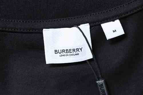 EM Sneakers Burberry 26SS Embroidered Knight & Horse Logo T-Shirt Black