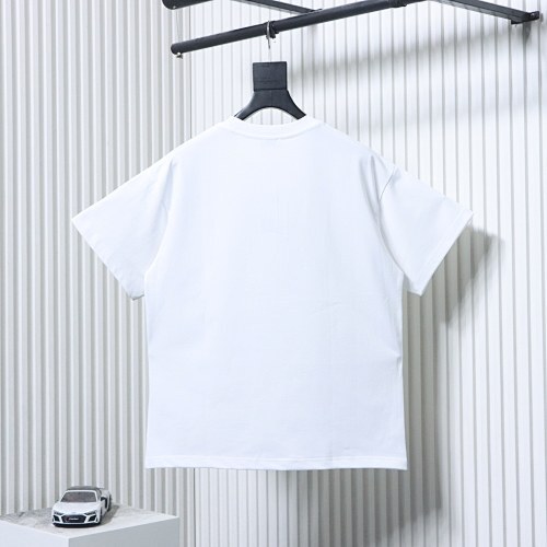 EM Sneakers Burberry 26SS Equestrian Knight Print T-Shirt White