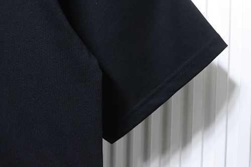 EM Sneakers Burberry Cross-Stitch Plaid & Equestrian Knight Print T-Shirt Black