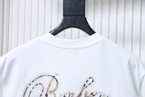 EM Sneakers Burberry T-Shirt with Front Embroidery Back Plaid Patch and Letter Print White