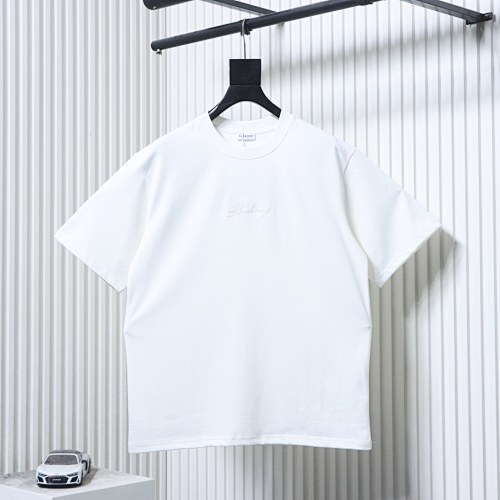 EM Sneakers Burberry T-Shirt with Front Embroidery Back Plaid Patch and Letter Print White