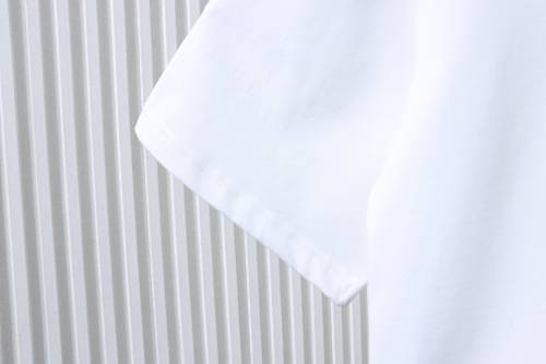 EM Sneakers Burberry Double-Exposure War Horse Print T-Shirt White