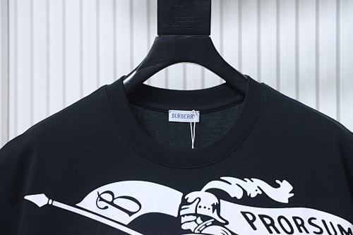 EM Sneakers Burberry 26SS Equestrian Knight Print T-Shirt Black