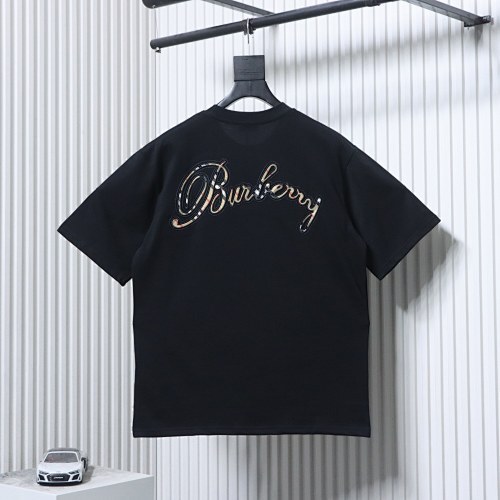 EM Sneakers Burberry T-Shirt with Front Embroidery Back Plaid Patch and Letter Print Black