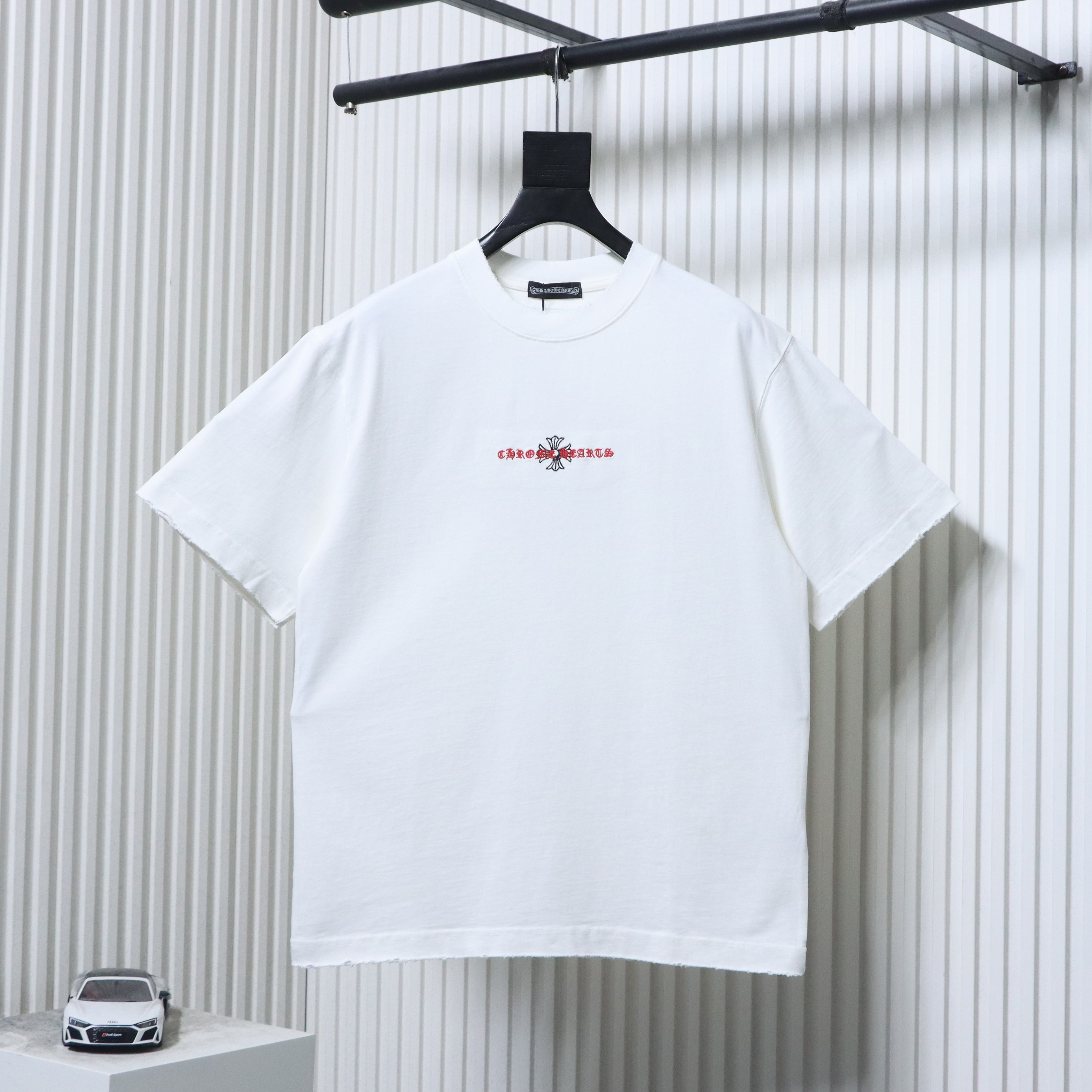 EM Sneakers Chrome Hearts CH26ss Sanskrit Cross Embroidered T-Shirt White
