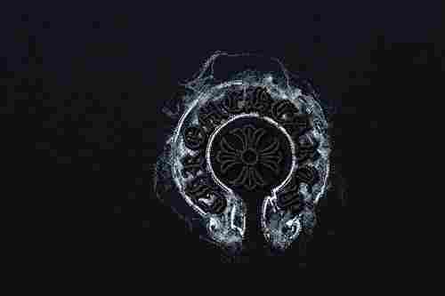 EM Sneakers Chrome Hearts Horseshoe Embroidery Smoke-Effect Ink Splatter Washed & Distressed T-Shirt Black