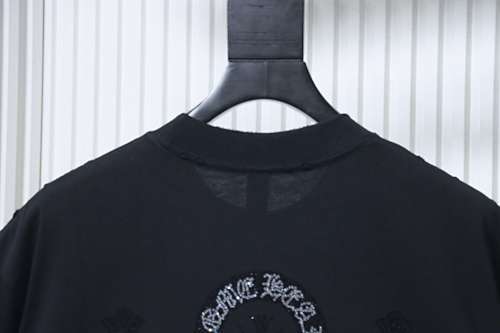 EM Sneakers Chrome Hearts Sanskrit & Diamond-Embellished Cross T-Shirt Black