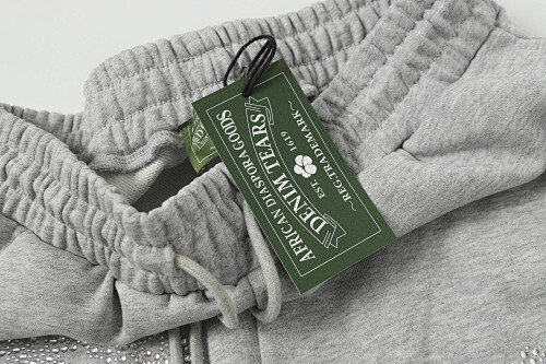 EM Sneakers Denim Tears Cotton Wreath Shorts Gray and Diamond